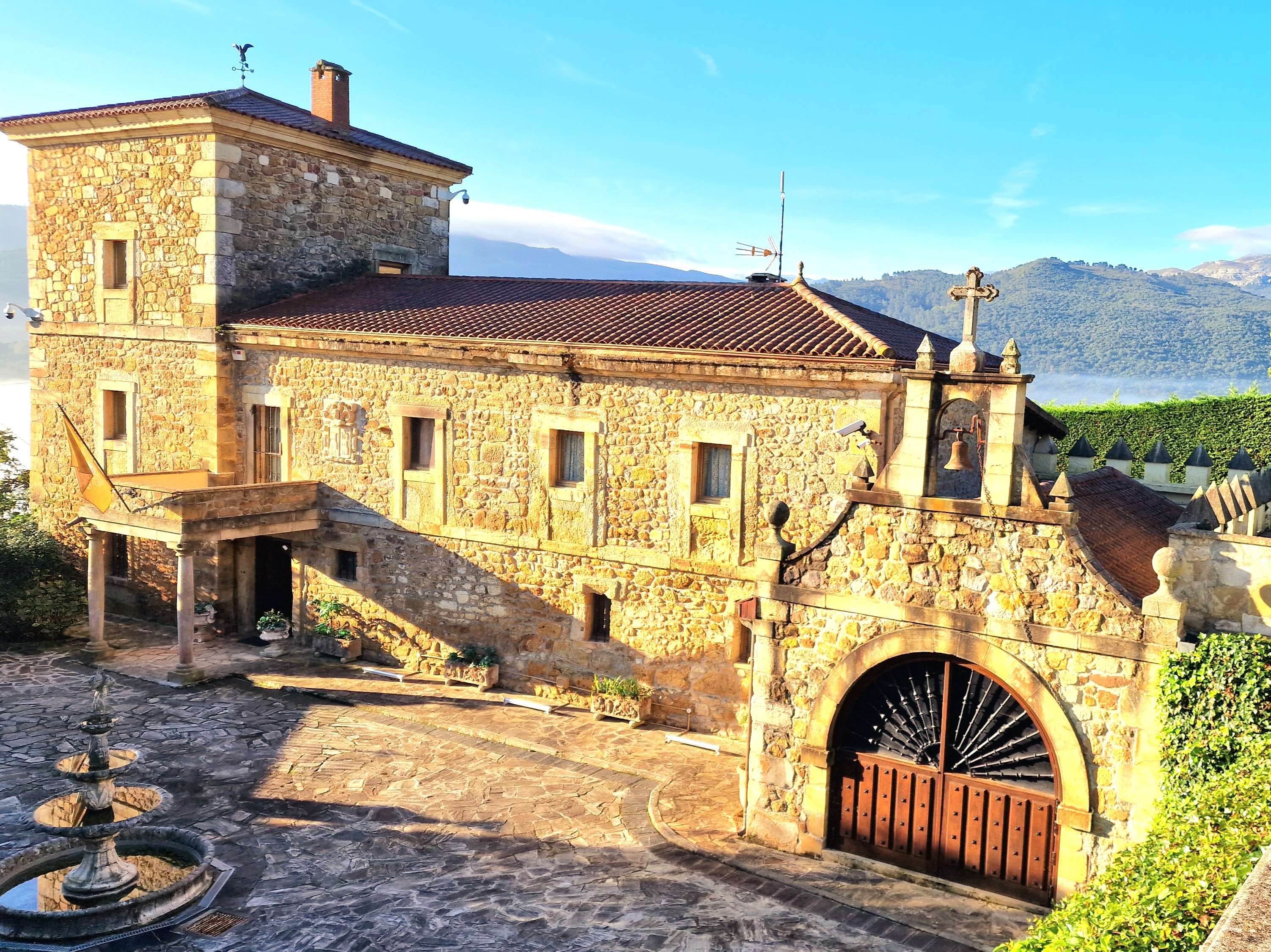 Exterior view of Country house for sale in Voto  with Air Conditioner, Heating and Private garden