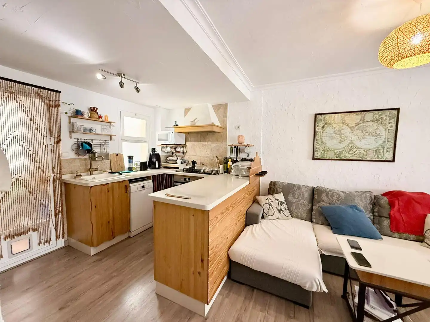 Kitchen of Flat for sale in Roquetas de Mar  with Air Conditioner, Terrace and Furnished