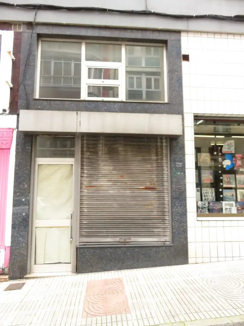 Commercial properties for rent in Avenida Fernández Balsera, Centro, Avilés