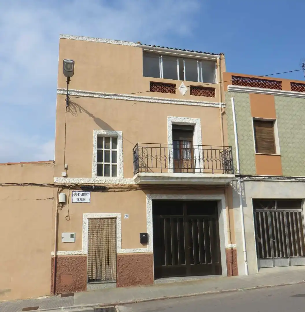 Vista exterior de Piso en venta en Cabanes
