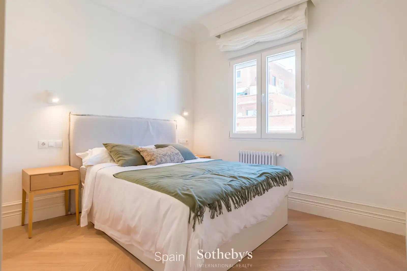 Schlafzimmer von Wohnungen zum Verkauf in Madrid mit Klimaanlage und Heizung