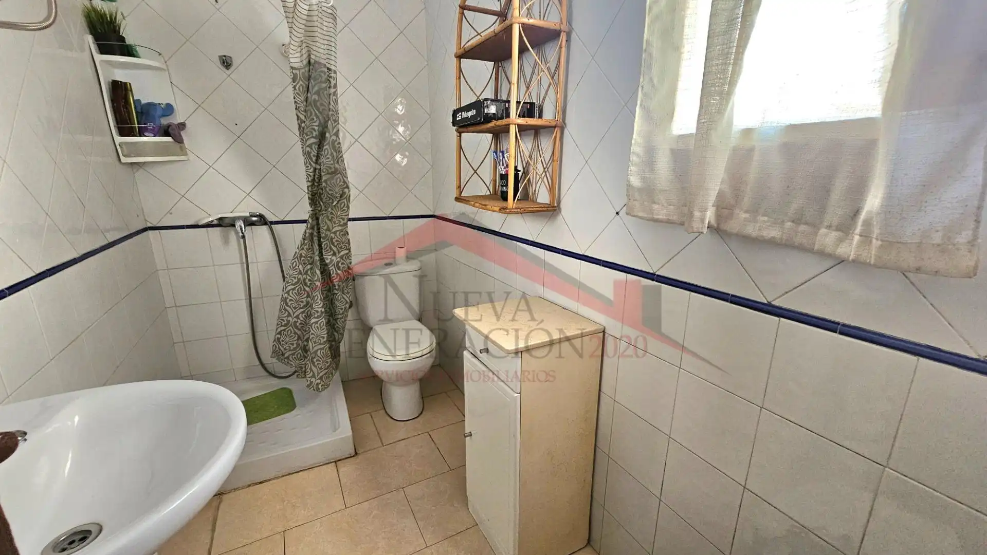 Bathroom of Houses for sale in Conil de la Frontera