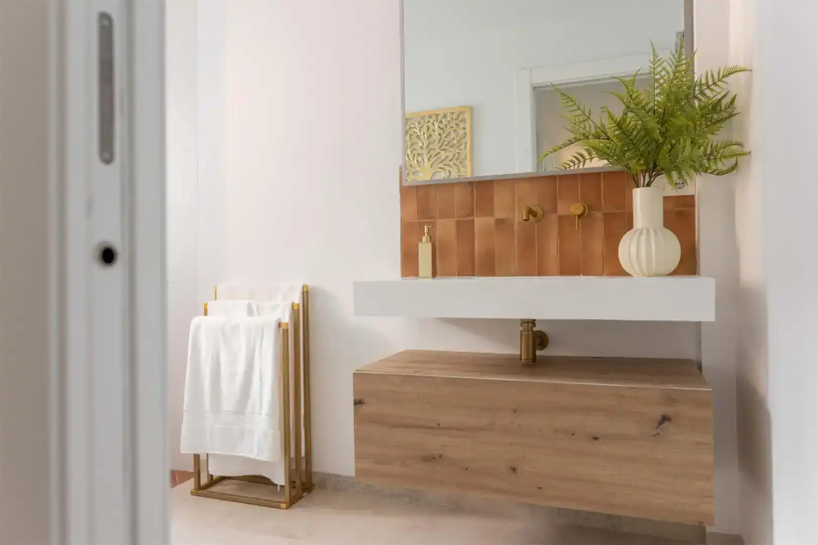 Baño de Casa o chalet en venta en Almuñécar con Jardín privado, Piscina y Balcón