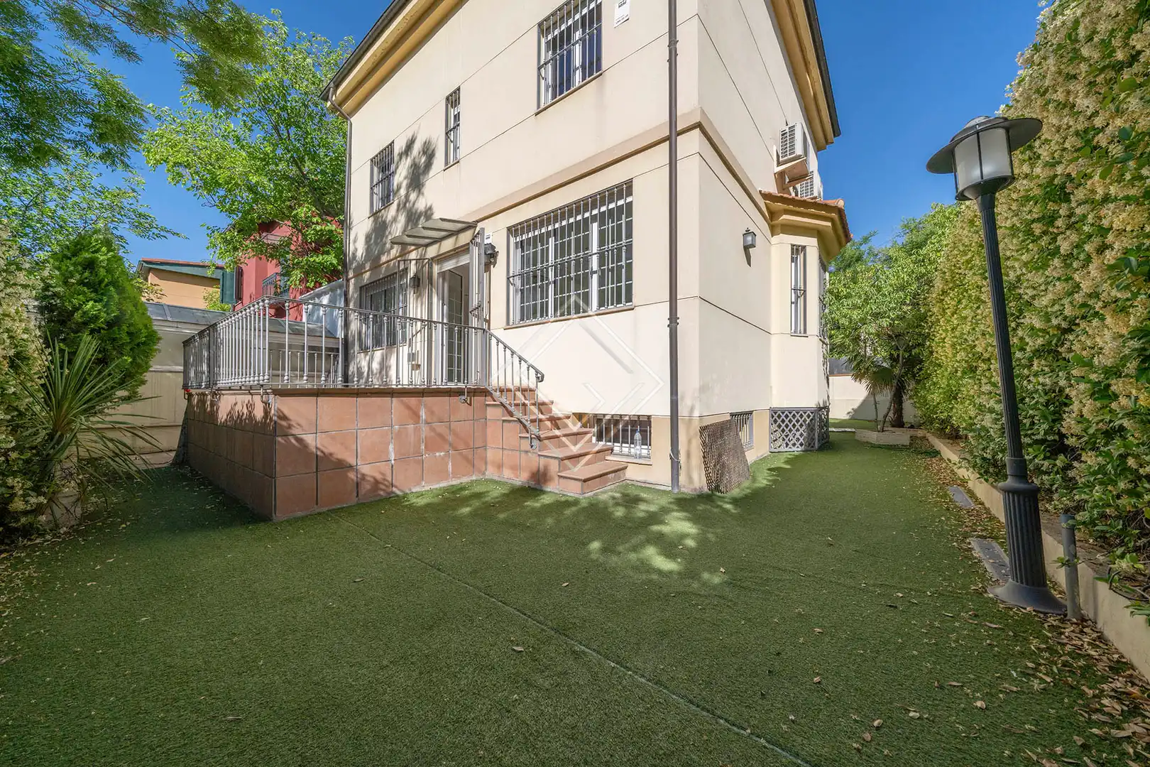 Xalet amb jardí en venda a Chamartín, imagen 2