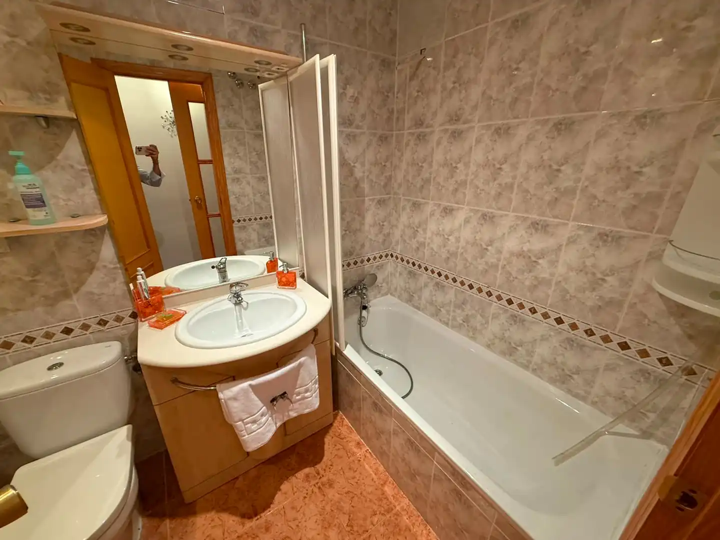 Bathroom of Flat for rent in El Campello  with Air Conditioner, Heating and Terrace