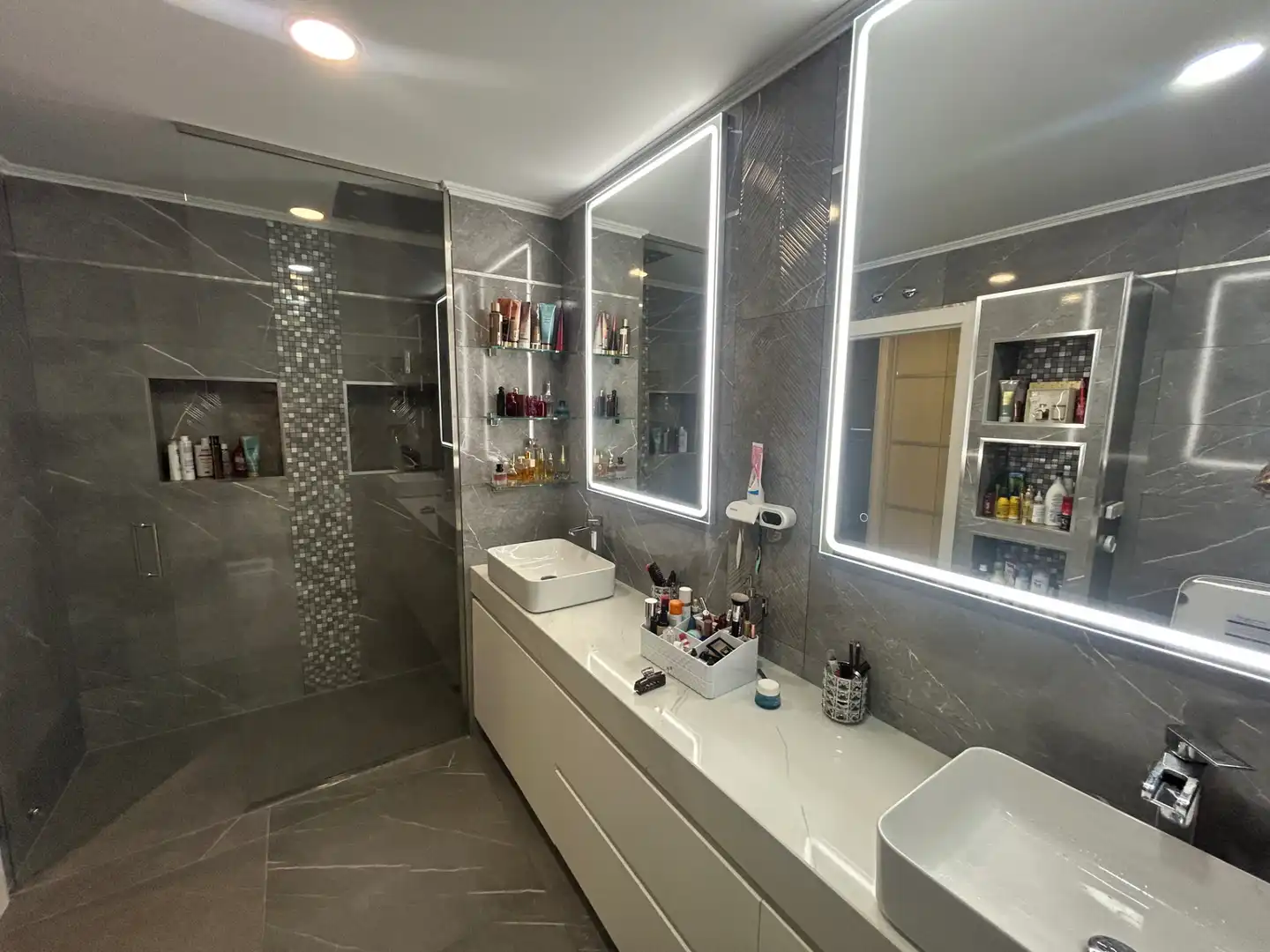 Baño de Casa o chalet en venta en Yuncos con Aire acondicionado, Calefacción y Jardín privado