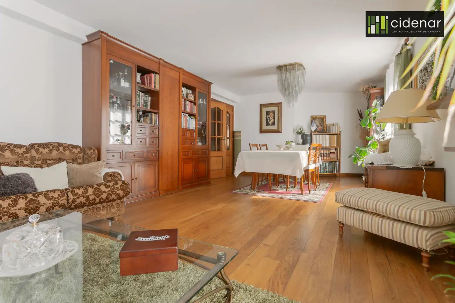 Sala de estar de Casa adosada en venta en Valle de Yerri / Deierri con Calefacción, Jardín privado y Parquet
