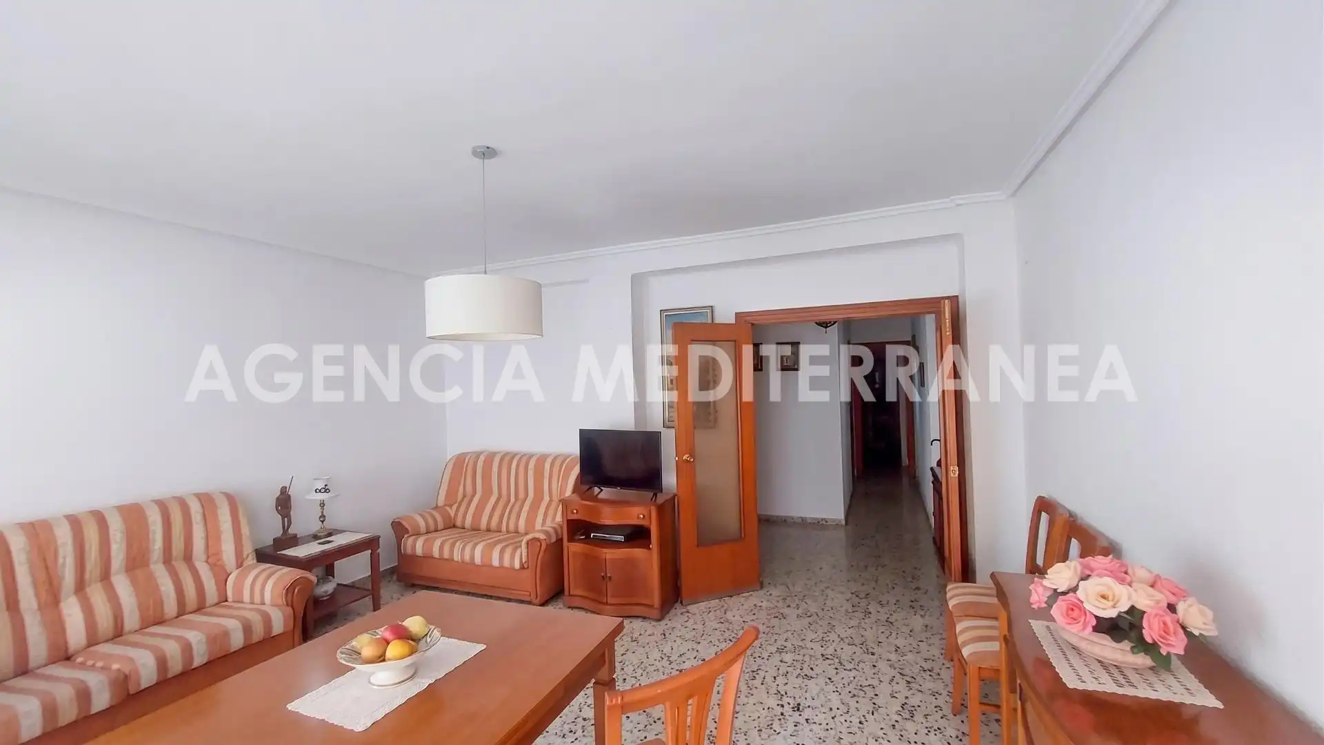 Piso con terraza en venta en Calle Calle Villarroya