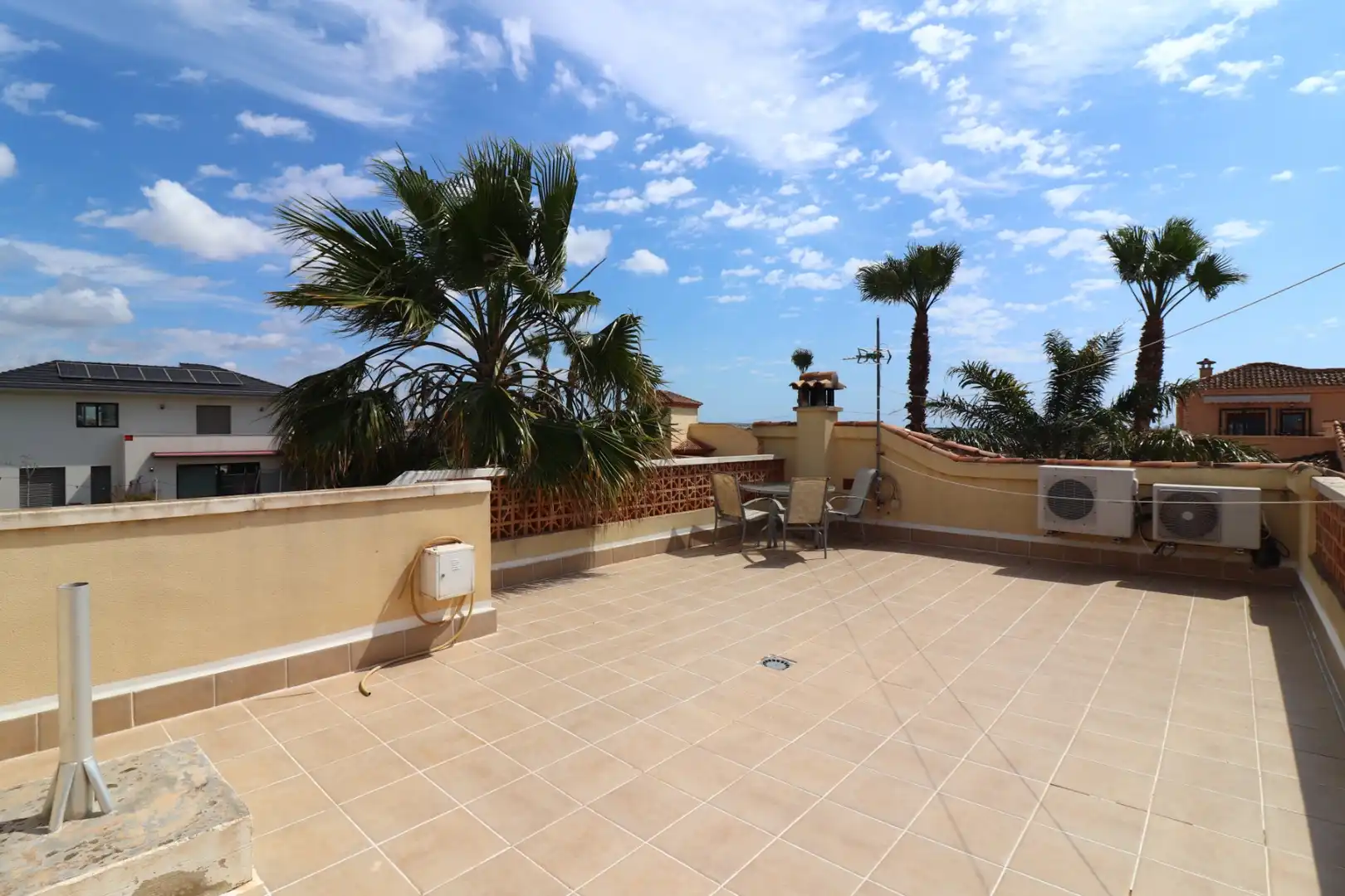 Terrassa de Casa o xalet en venda en Daya Vieja amb Terrassa i Traster