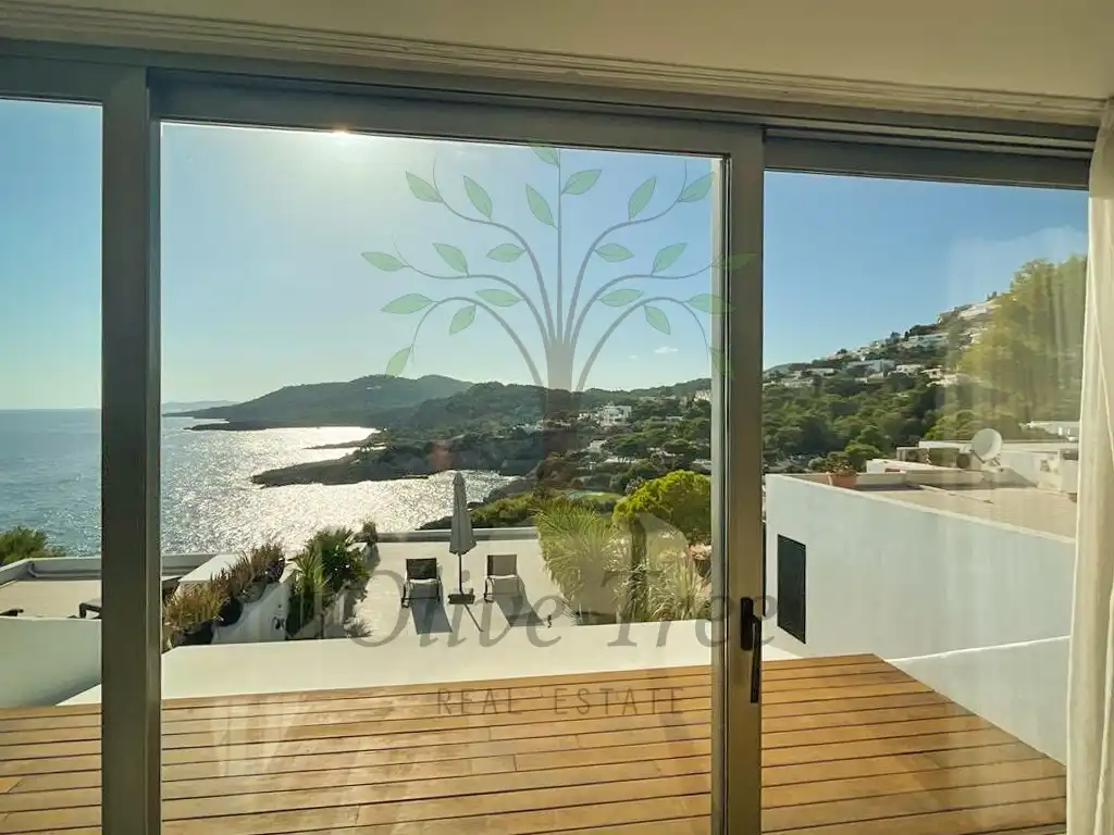 Duplexes for rent in Calle De Viena, Roca Llisa