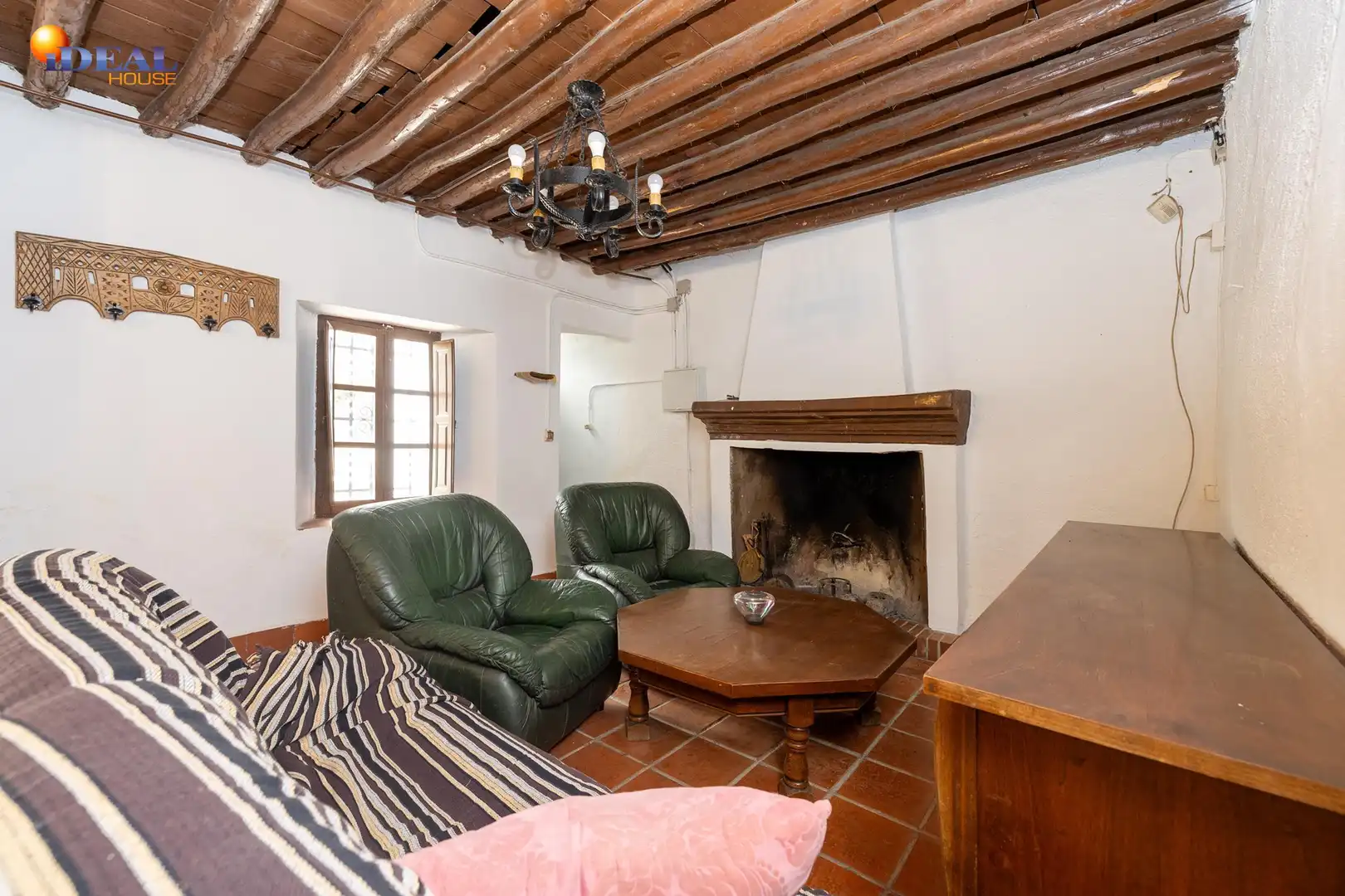 Wohnzimmer von Country house zum Verkauf in Dílar mit Privatgarten