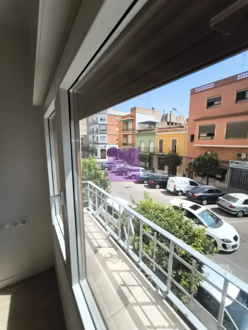 Vista exterior de Piso en venta en Carcaixent con Aire acondicionado y Terraza