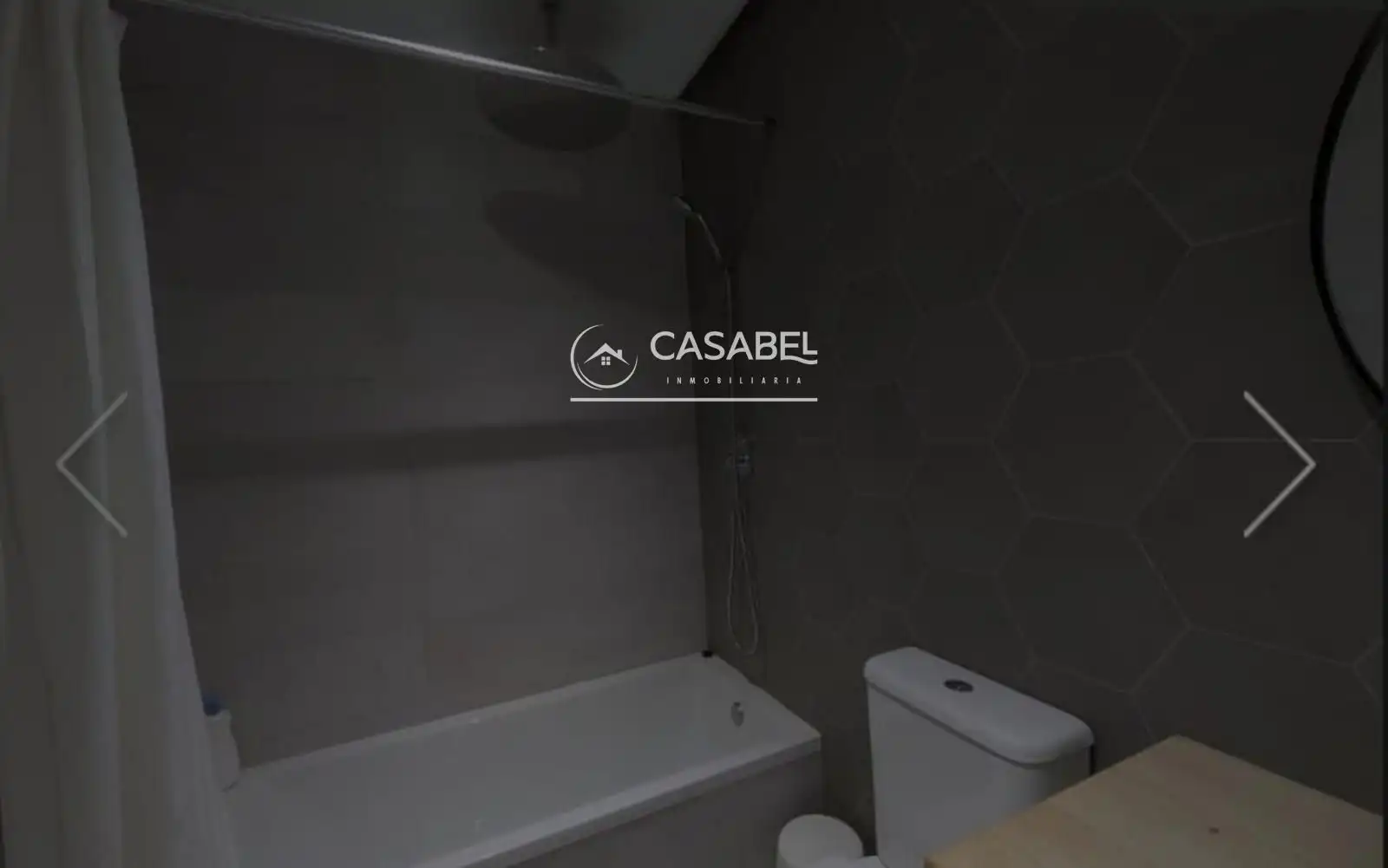 Bany de Casa o xalet en venda en Córdoba amb Aire condicionat, Terrassa i Traster