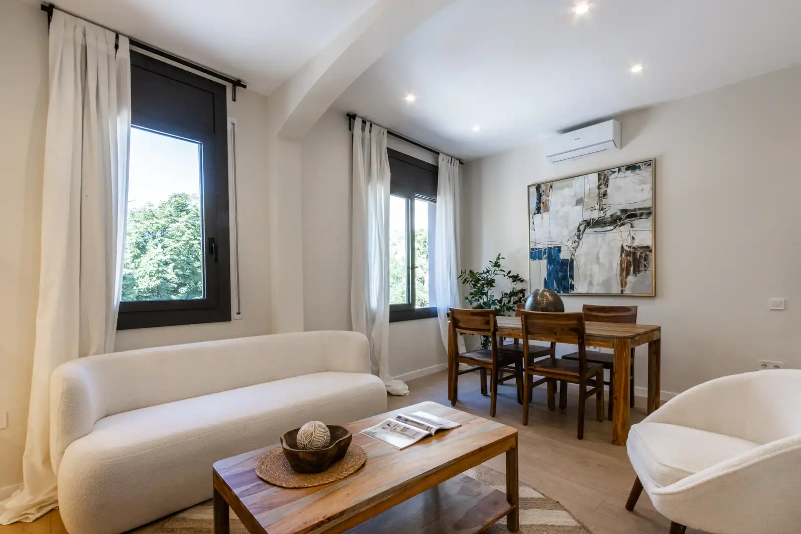 Wohnzimmer von Wohnung zum Verkauf in Terrassa mit Klimaanlage, Heizung und Terrasse