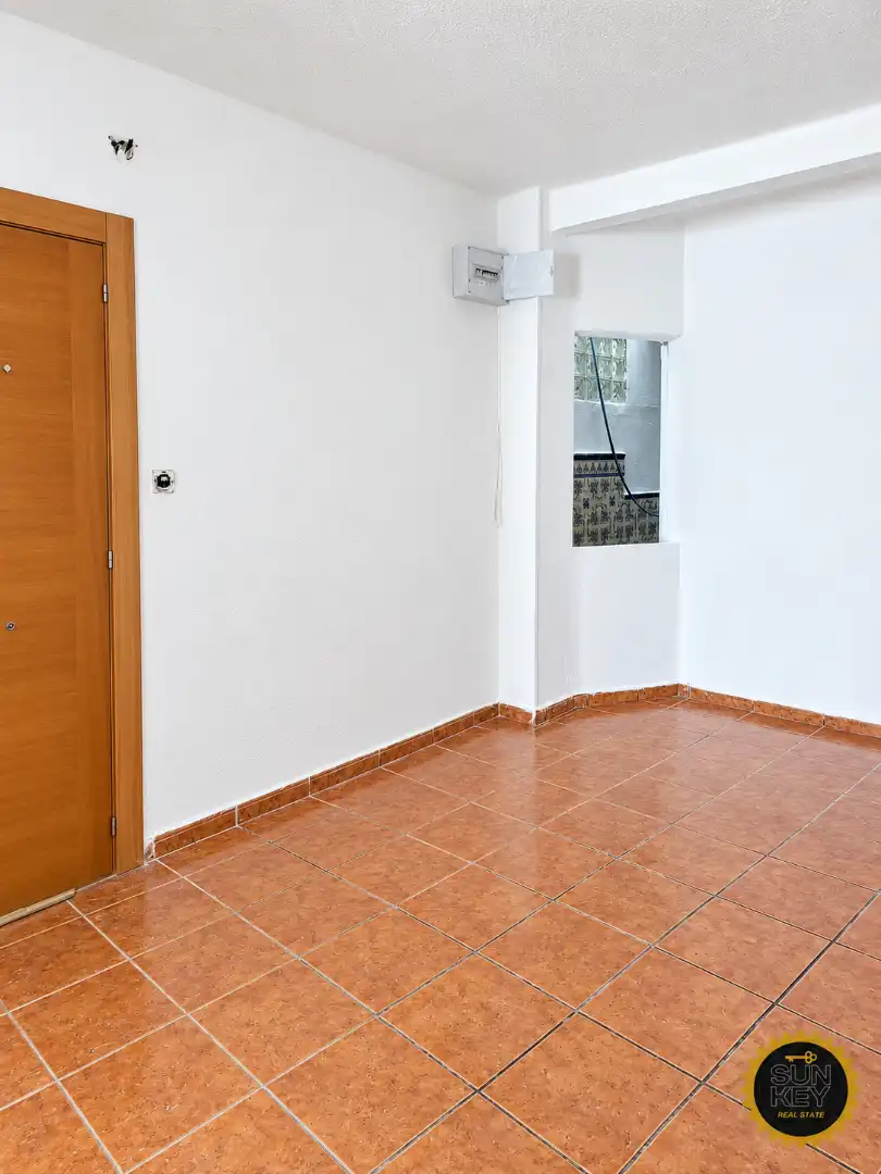 Piso con terraza en venta en Centro, imagen 2