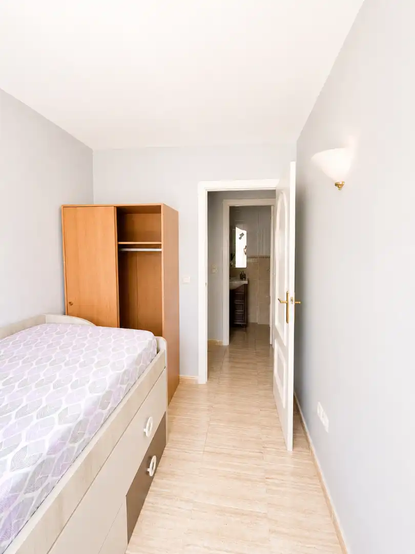 Dormitori de Pis en venda en Benalmádena amb Aire condicionat, Terrassa i Moblat