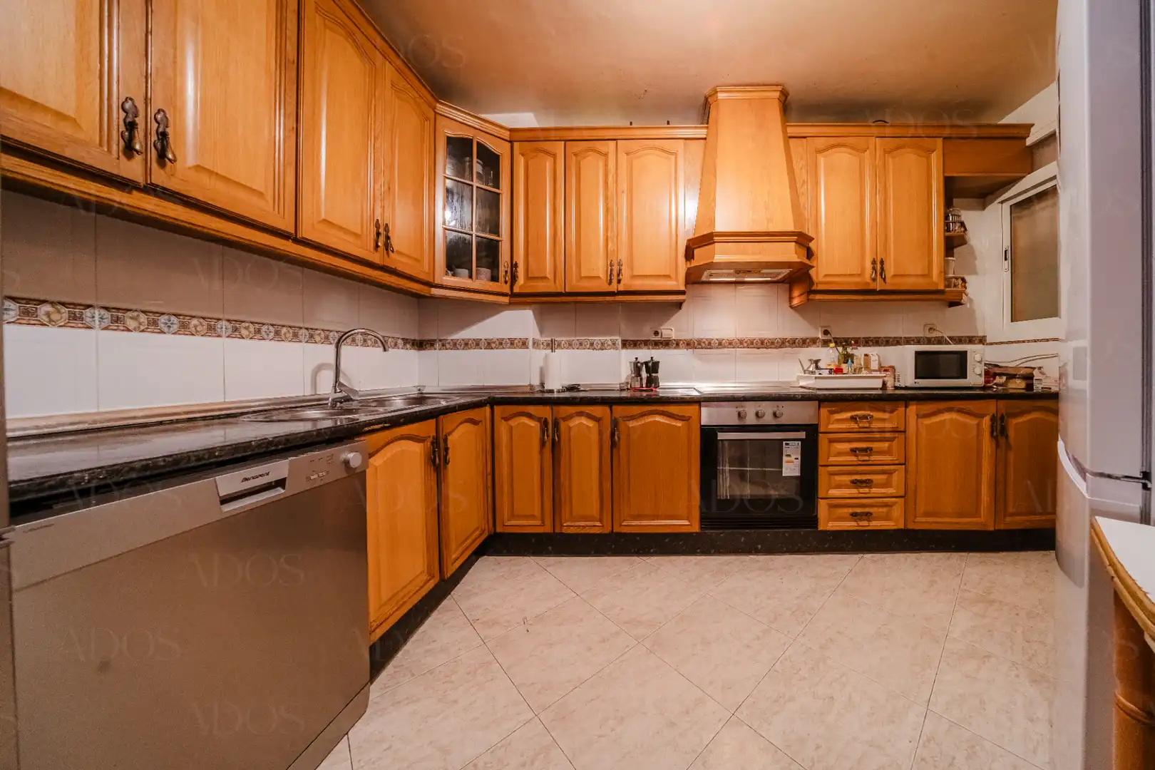 Cocina de Piso en venta en Roquetas de Mar con Aire acondicionado y Piscina comunitaria
