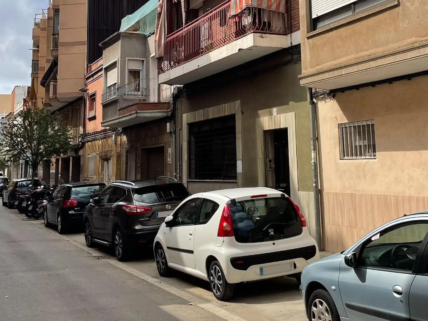 Exterior view of Flat for sale in Cornellà de Llobregat