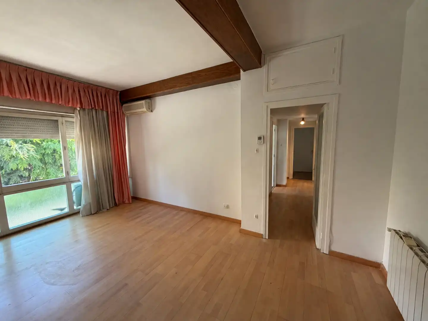 Flat with lift for sale in Carrer de Huelva, imagen 2