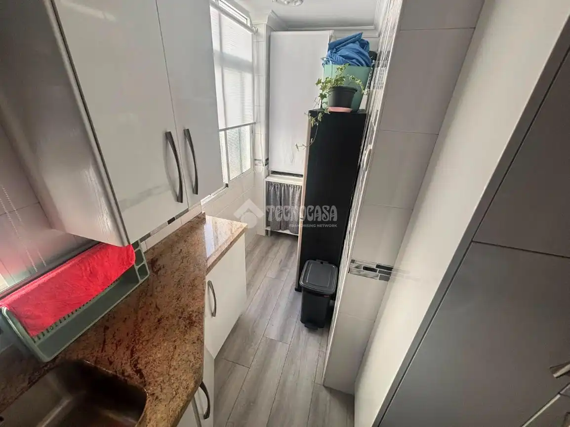 Cuina de Pis en venda en Huelva amb Aire condicionat i Moblat