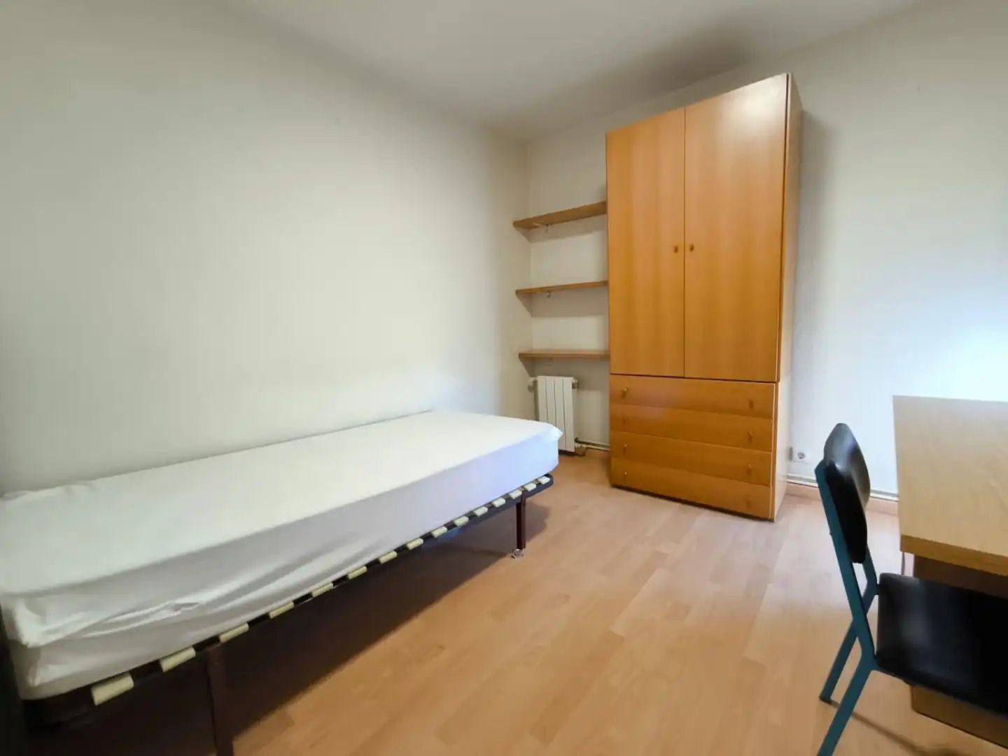 Habitación de Piso de alquiler en Murcia con Aire acondicionado, Calefacción y Terraza