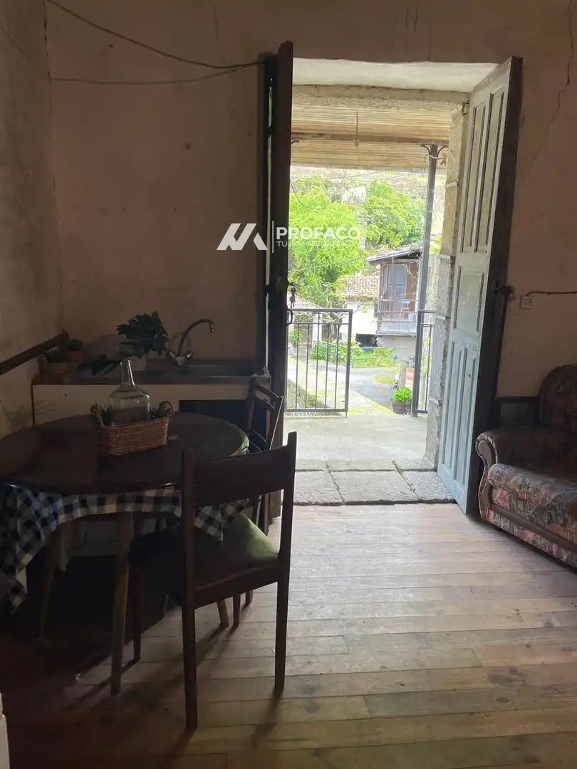 Vista exterior de Casa o chalet en venta en A Arnoia con Terraza, Trastero y Amueblado