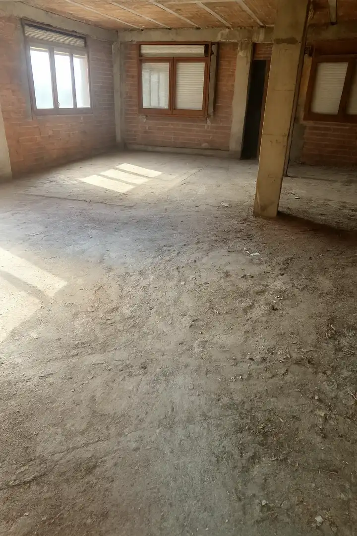 Pis en venda en Sant Hilari Sacalm