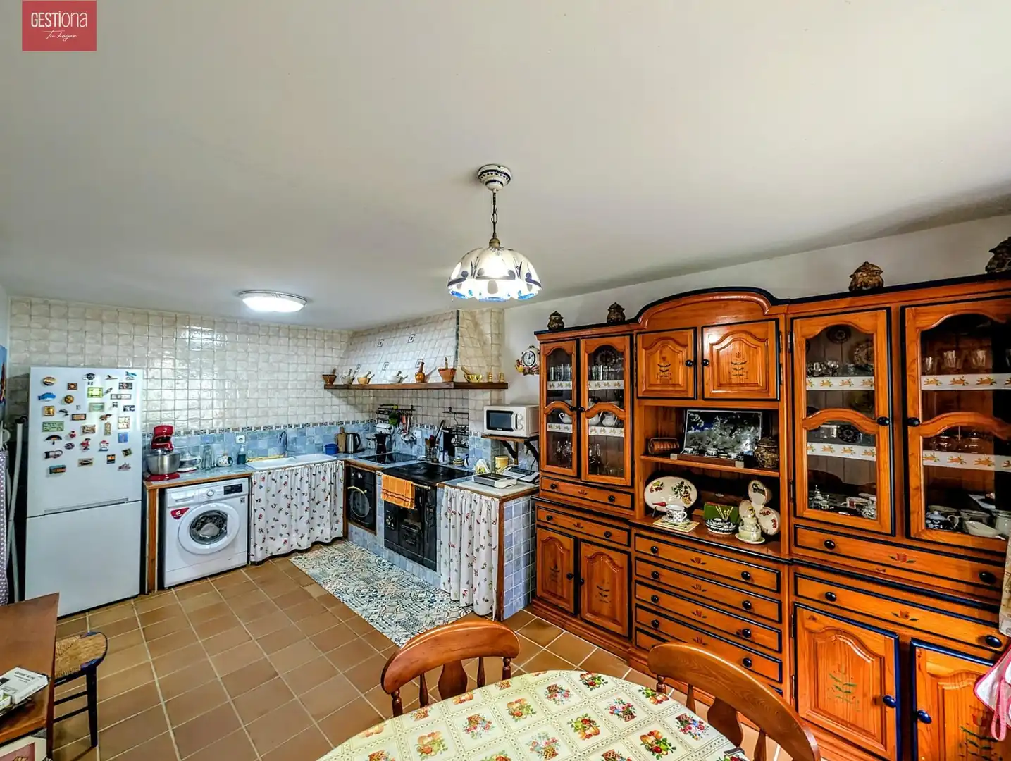 Cocina de Casa o chalet en venta en Escalante con Jardín privado y Balcón