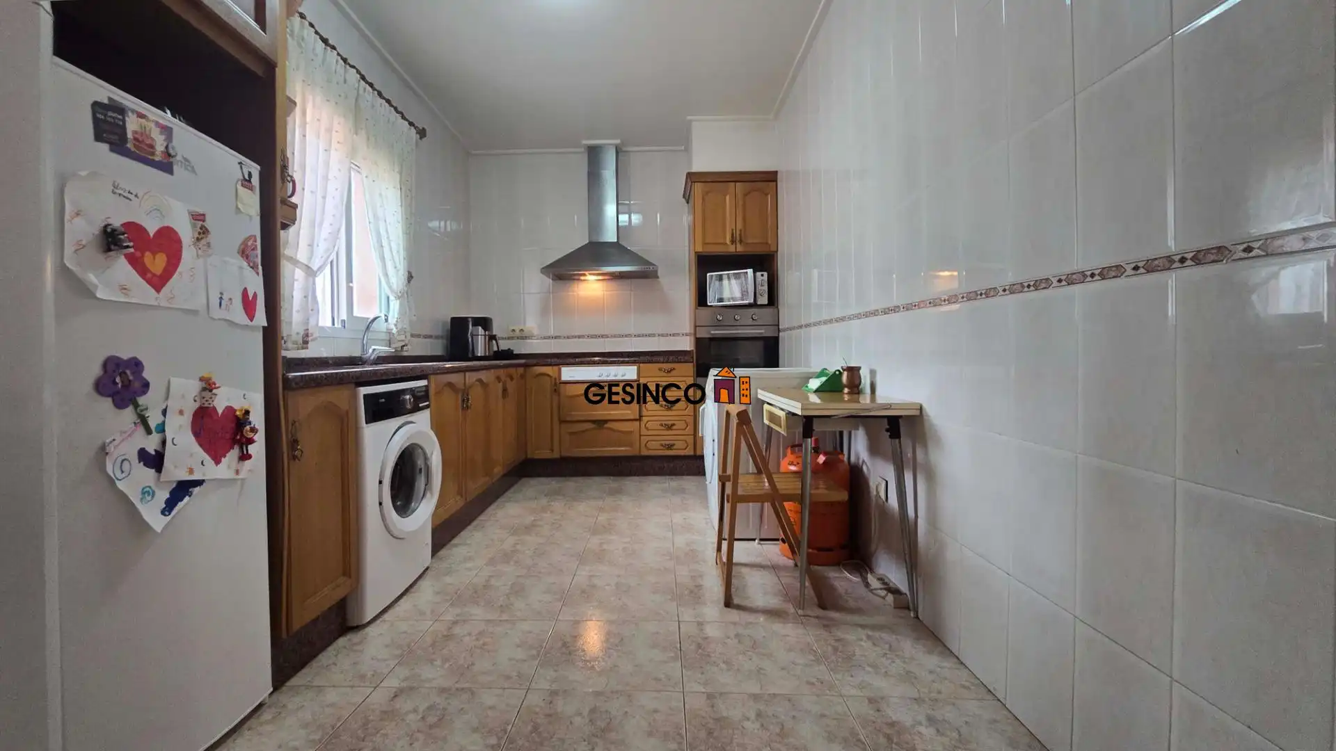 Kitchen of Houses for sale in Ontinyent  with Air Conditioner, Private garden and Storage room