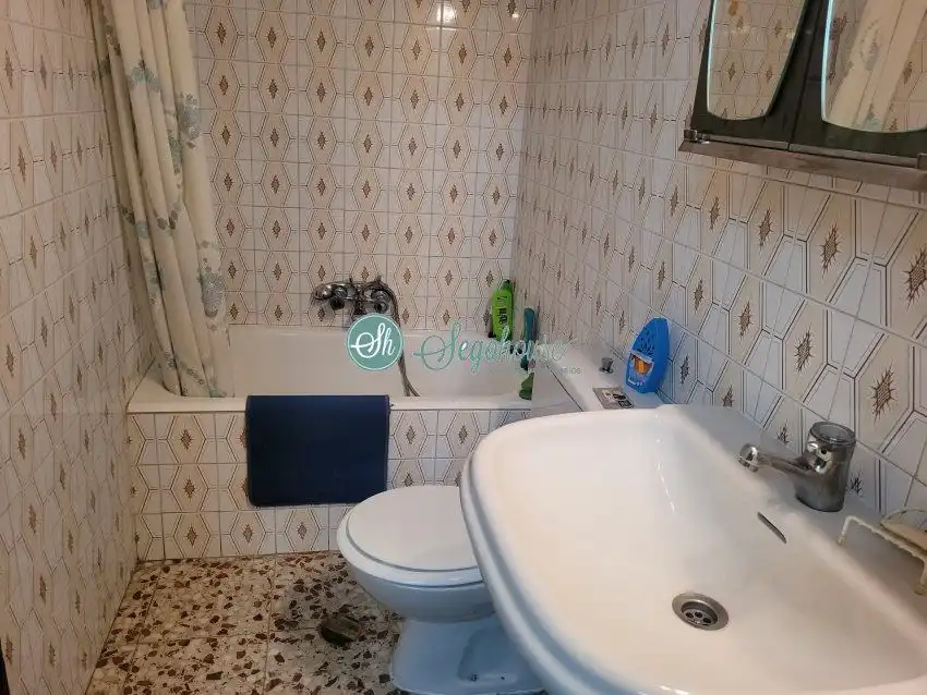 Baño de Casa o chalet en venta en Bernuy de Porreros con Terraza