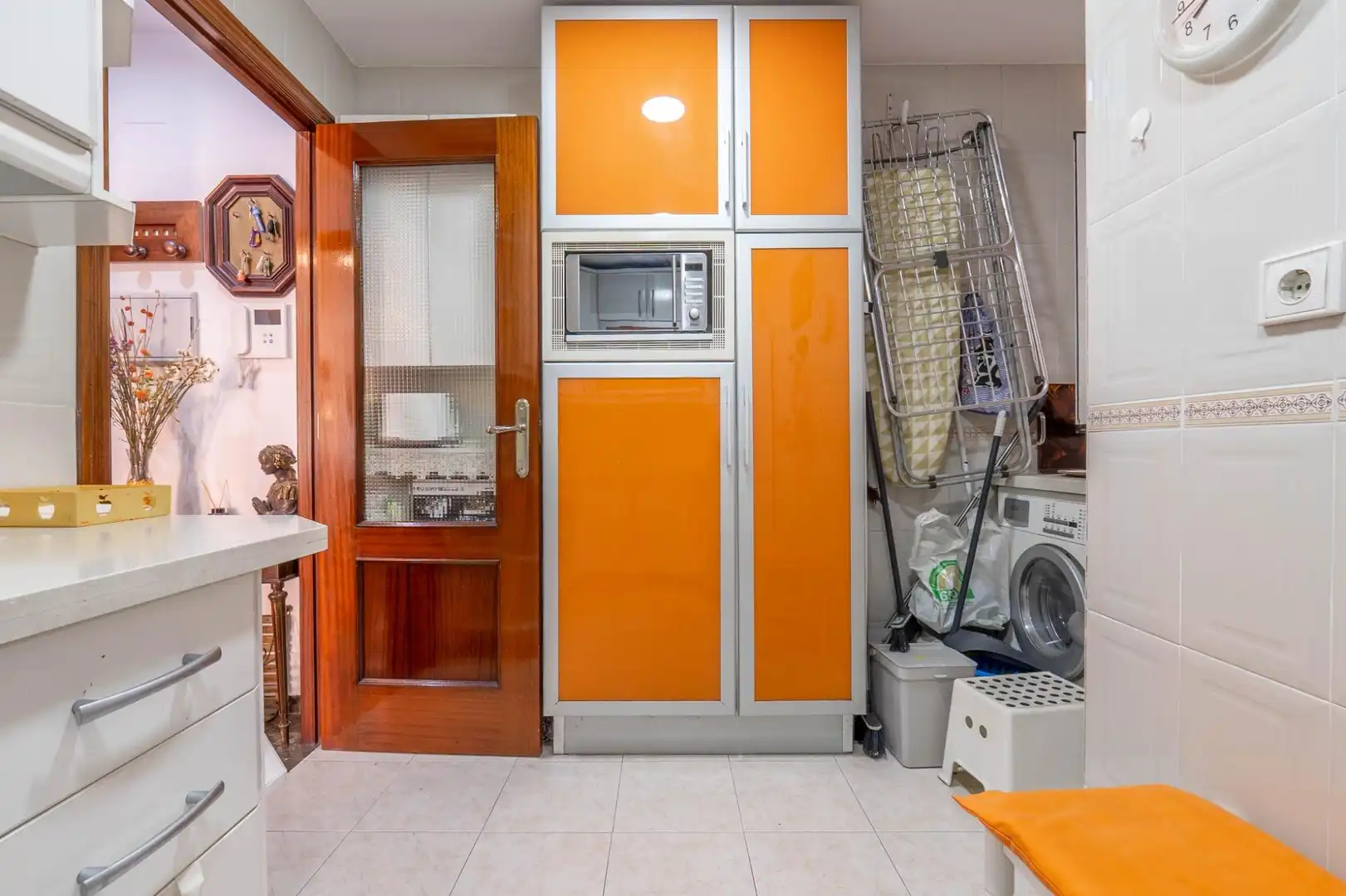 Kitchen of Flat for sale in Granada  with Heating and Furnished