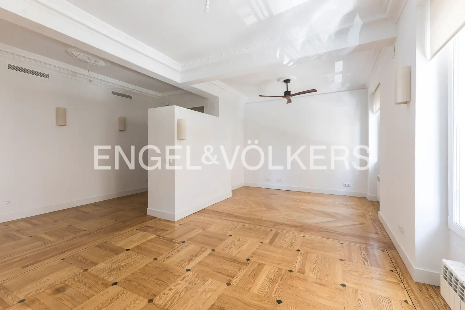 Wohnzimmer von Wohnung zur Miete in Madrid mit Klimaanlage, Heizung und Parkett
