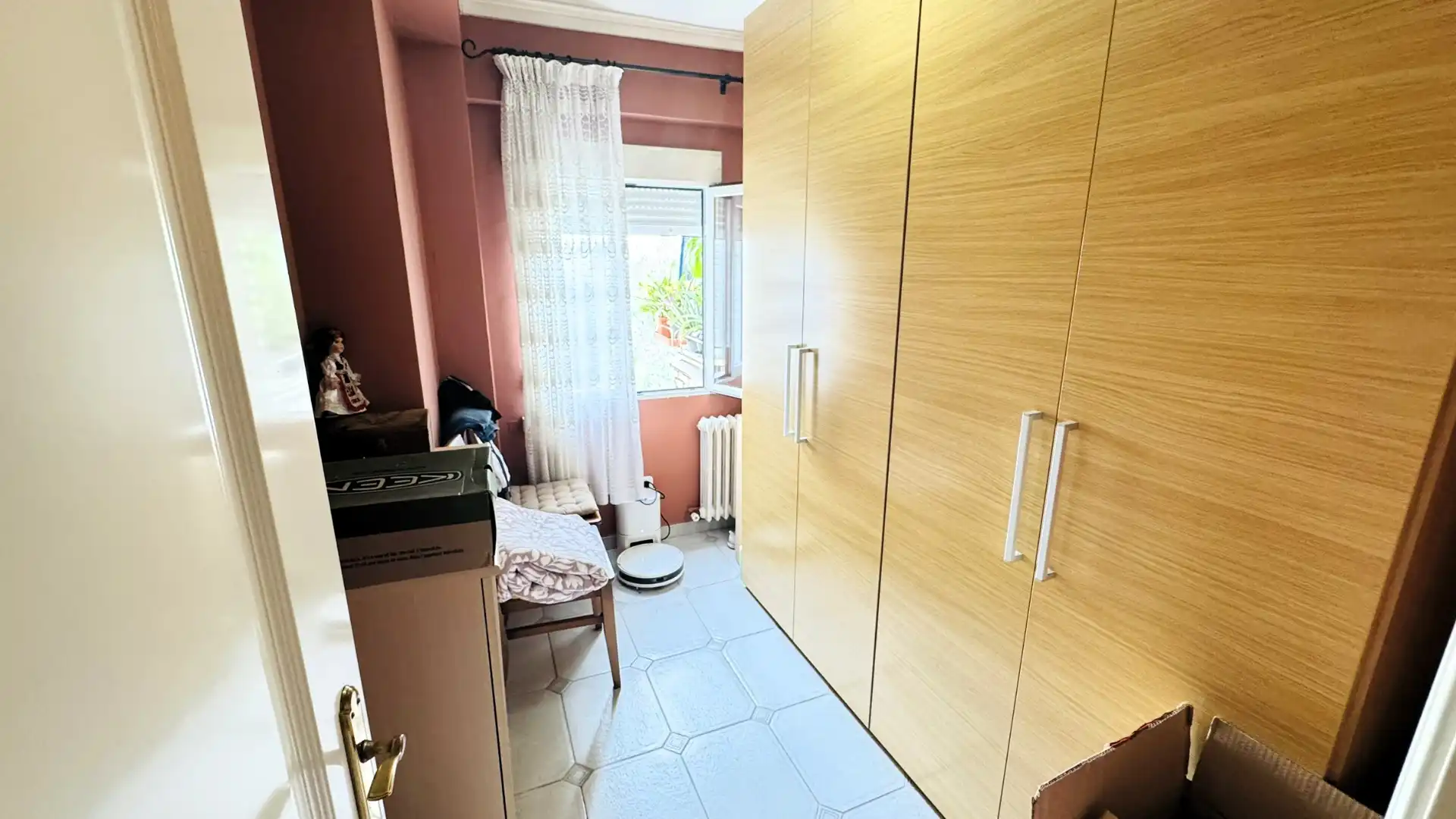 Bedroom of Flat for sale in Parla  with Air Conditioner, Heating and Private garden