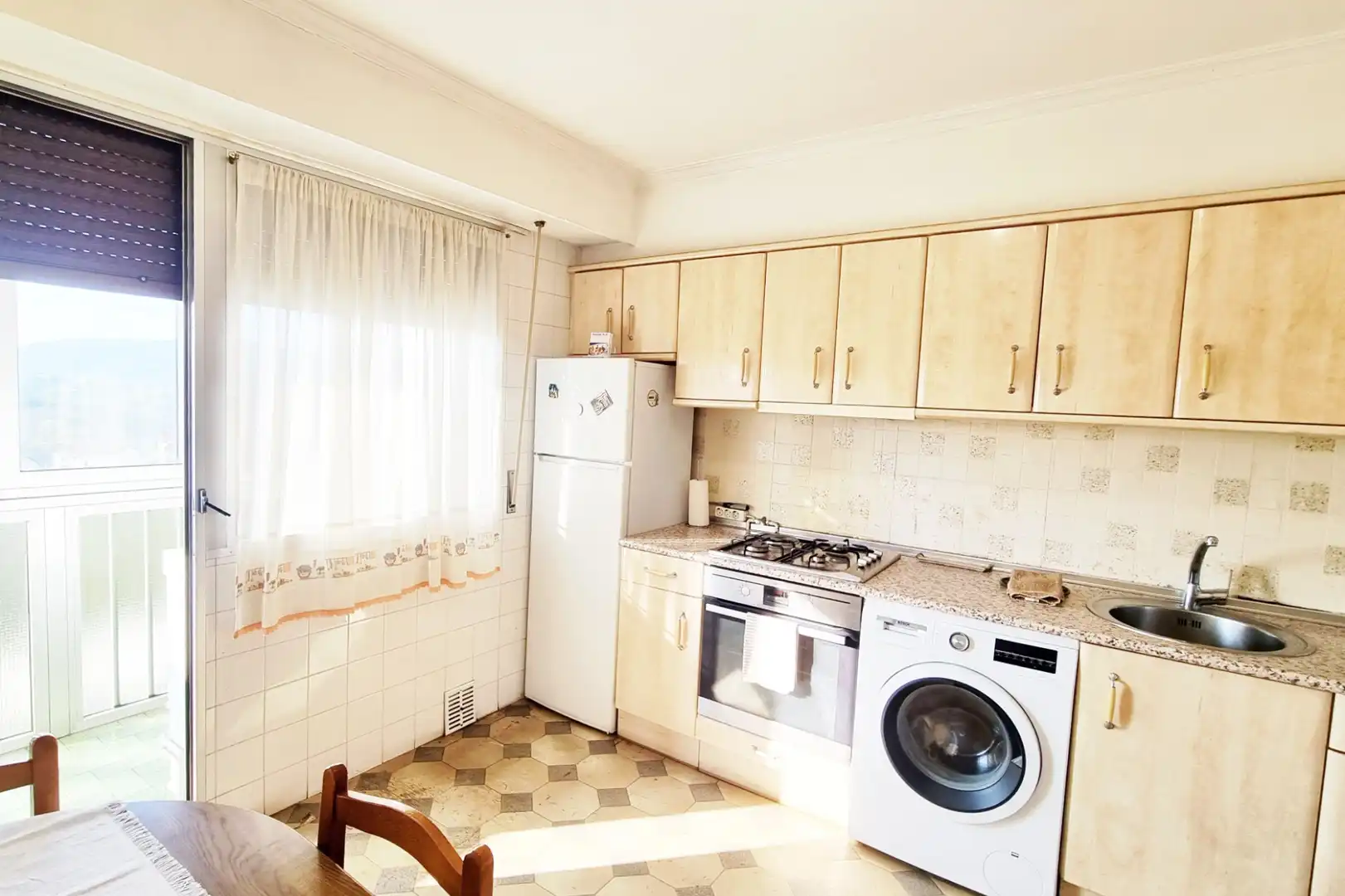 Cocina de Piso en venta en Errenteria con Calefacción, Trastero y Amueblado