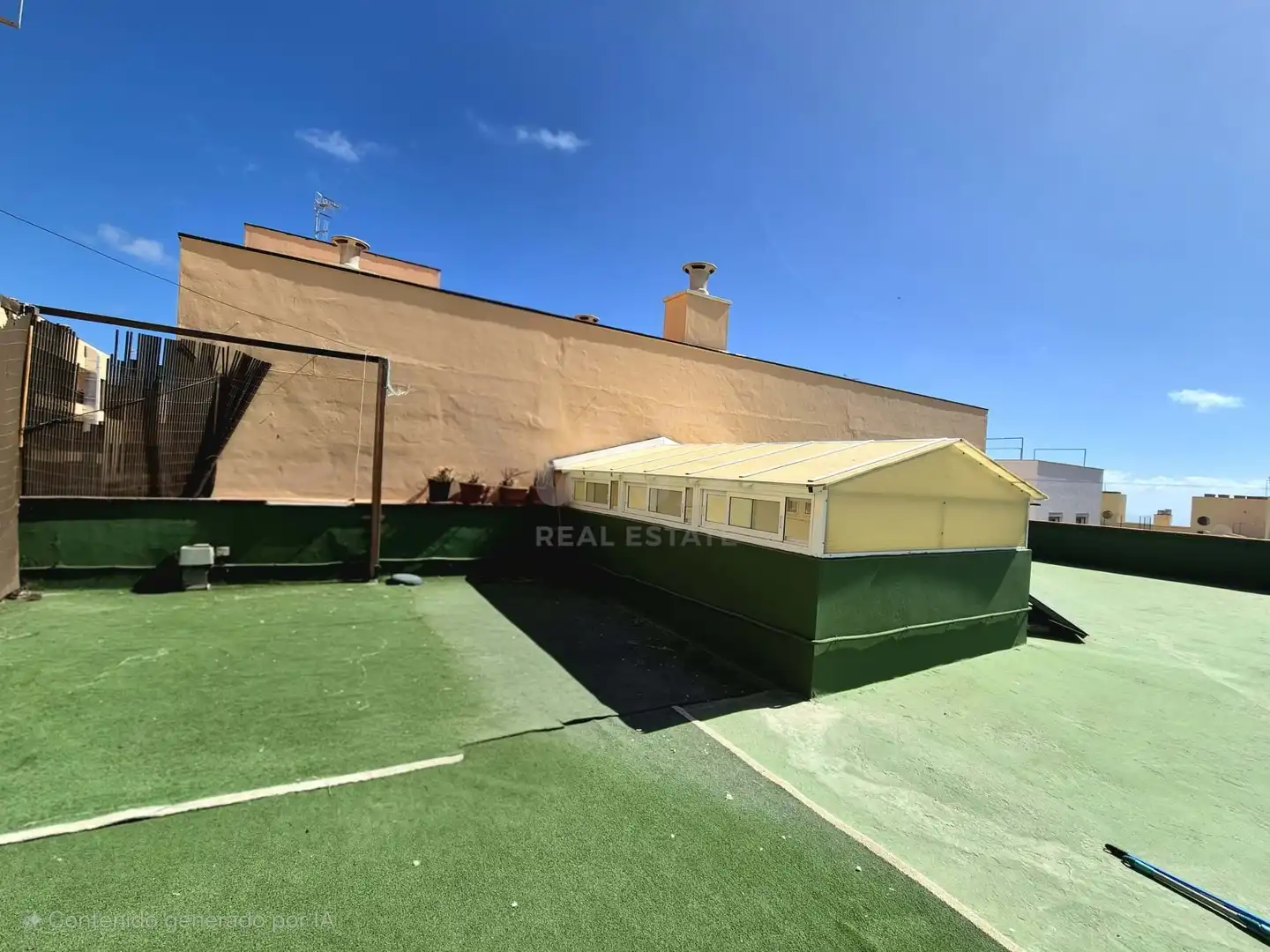 Vista exterior de Pis en venda en Granadilla de Abona amb Aire condicionat i Terrassa