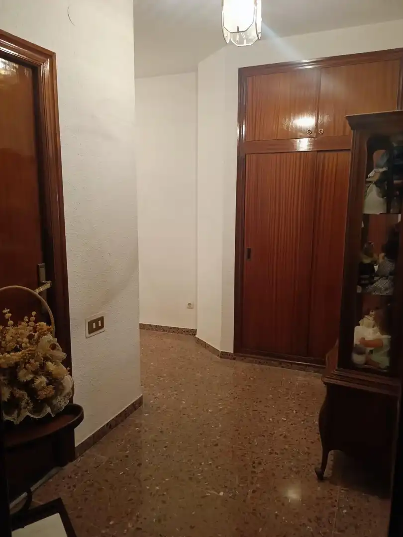 Wohnungen zum Verkauf in Abarán mit Terrasse, Möbliert und Balkon