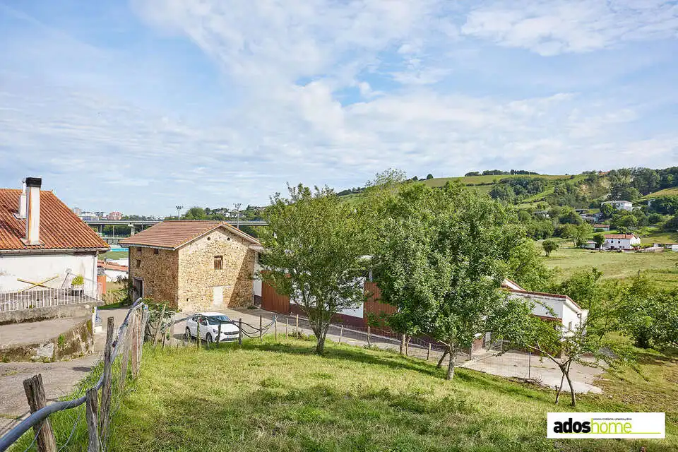 Country house zum Verkauf in Zarautz