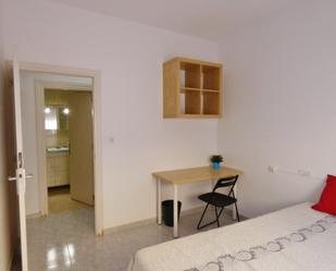 Bedroom of Flat to share in  Murcia Capital  with Air Conditioner, Heating and Terrace