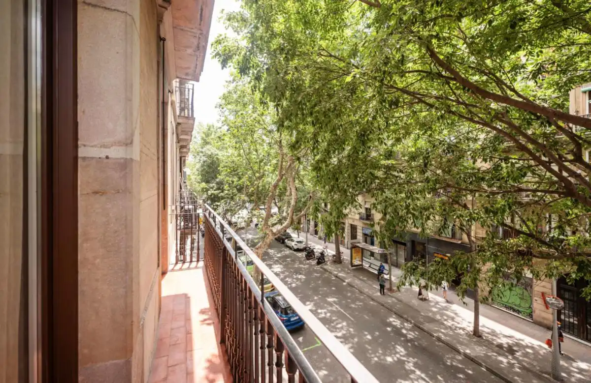 Vista exterior de Apartamento de alquiler en Barcelona con Amueblado, Horno y Lavadora