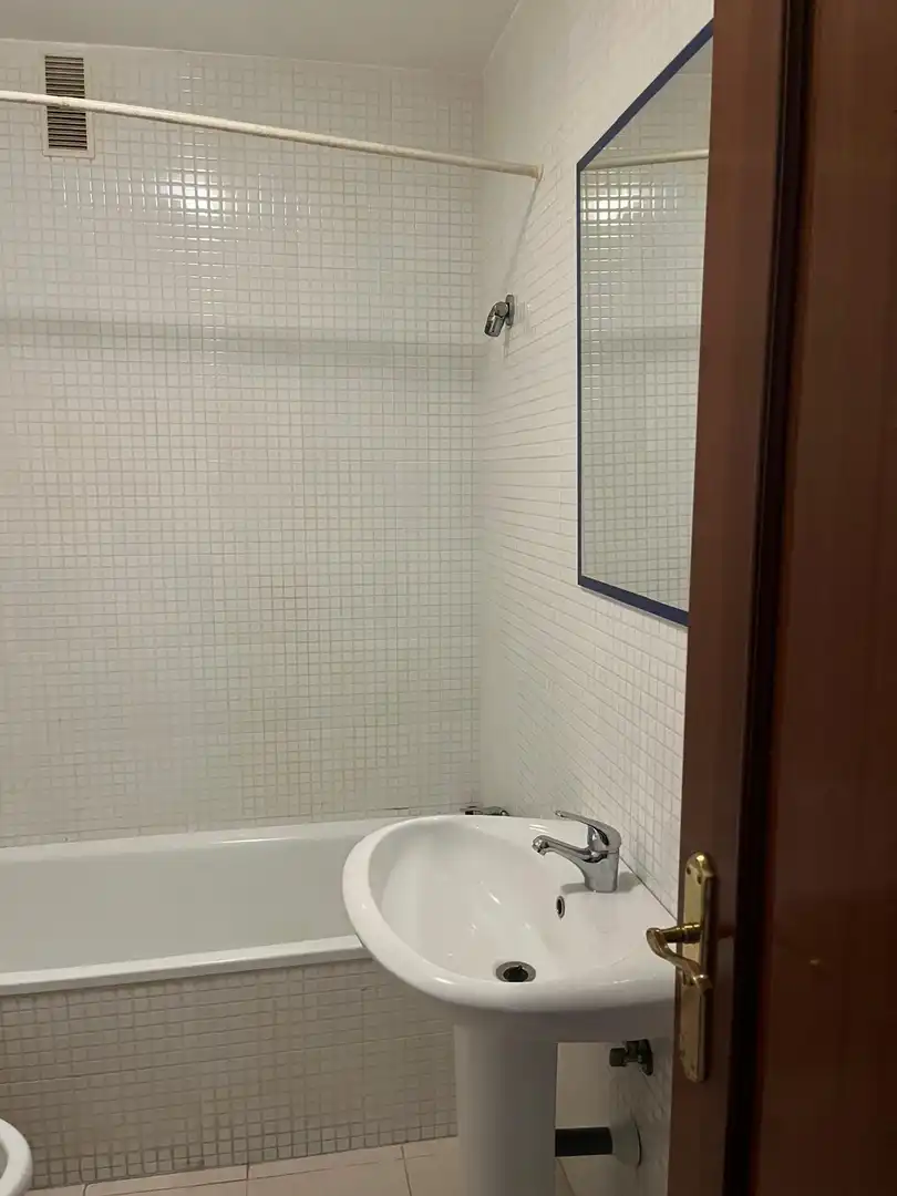 Baño de Piso en venta en Málaga con Balcón