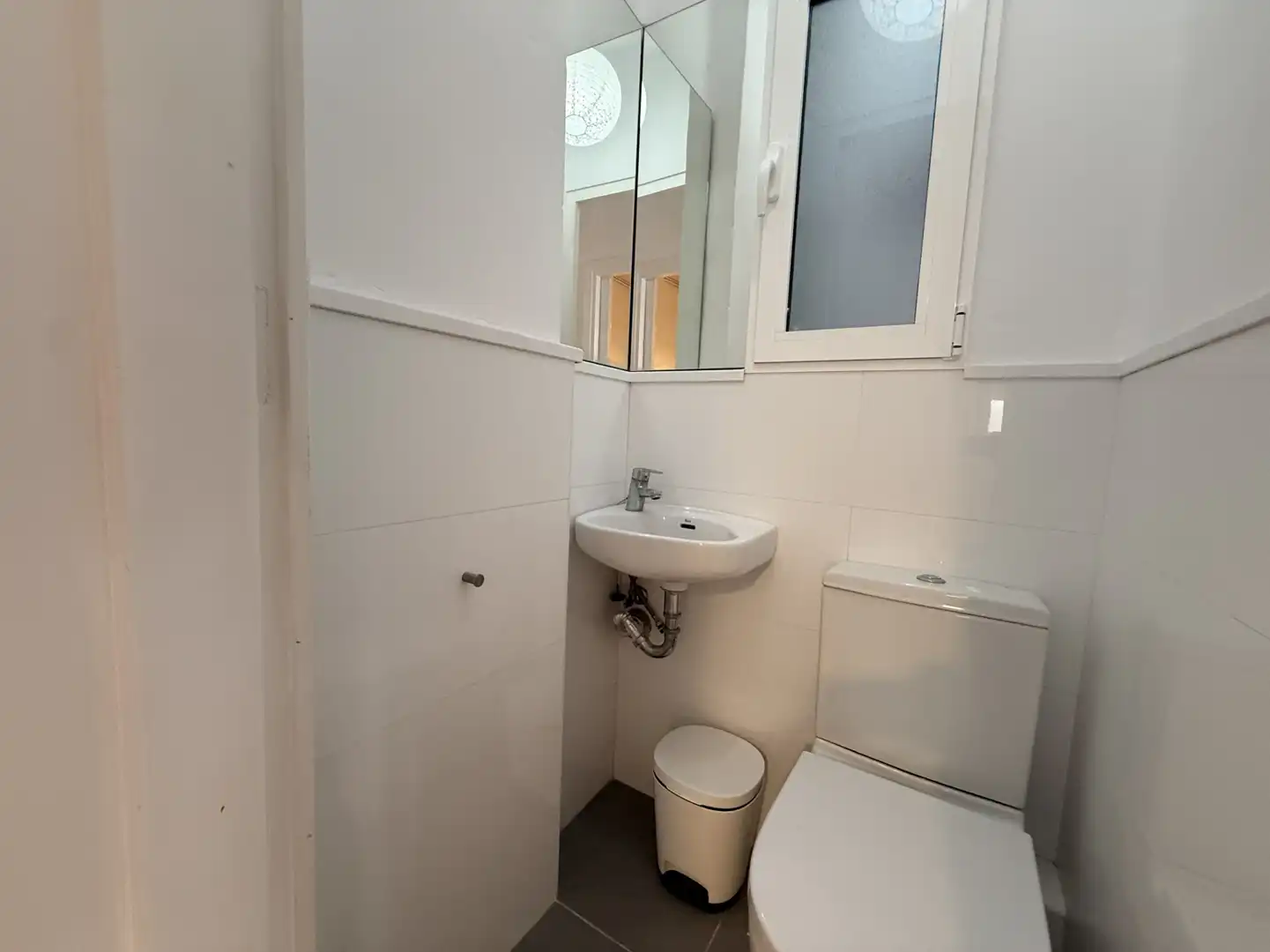 Baño de Piso de alquiler en Valencia con Aire acondicionado y Parquet