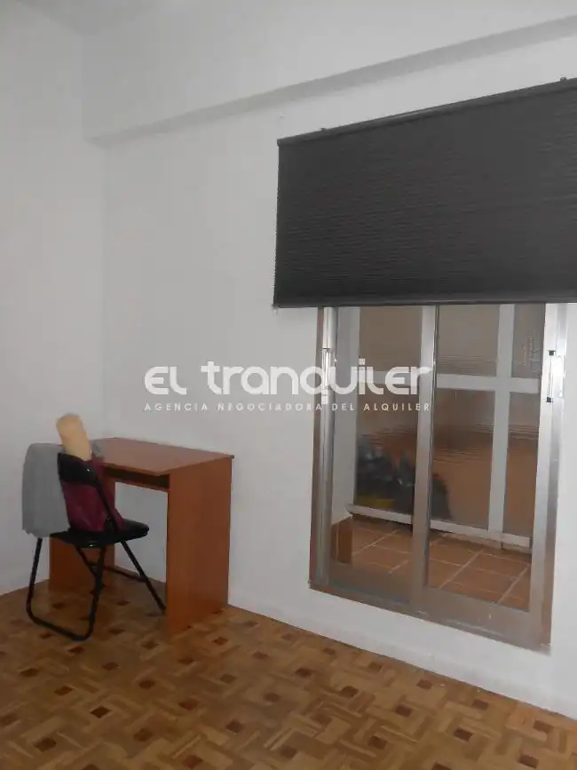 Flat for rent in Madrid  with Parquet flooring, Terrace and Furnished