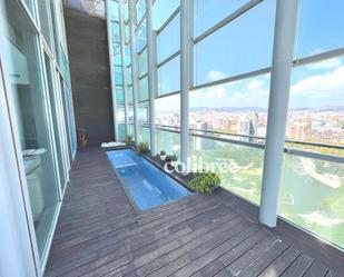 Swimming pool of Duplex for sale in  Barcelona Capital  with Air Conditioner, Terrace and Swimming Pool