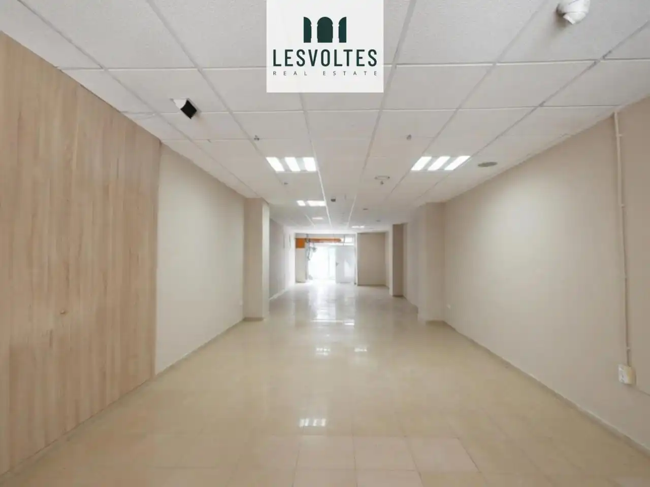 Business premises for sale in calle de Cavallers, imagen 2