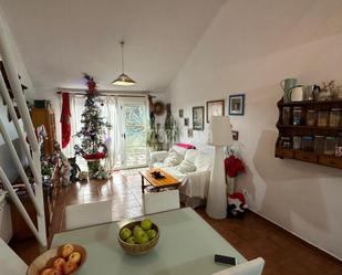 Garden of House or chalet for sale in Pinseque  with Air Conditioner, Heating and Private garden