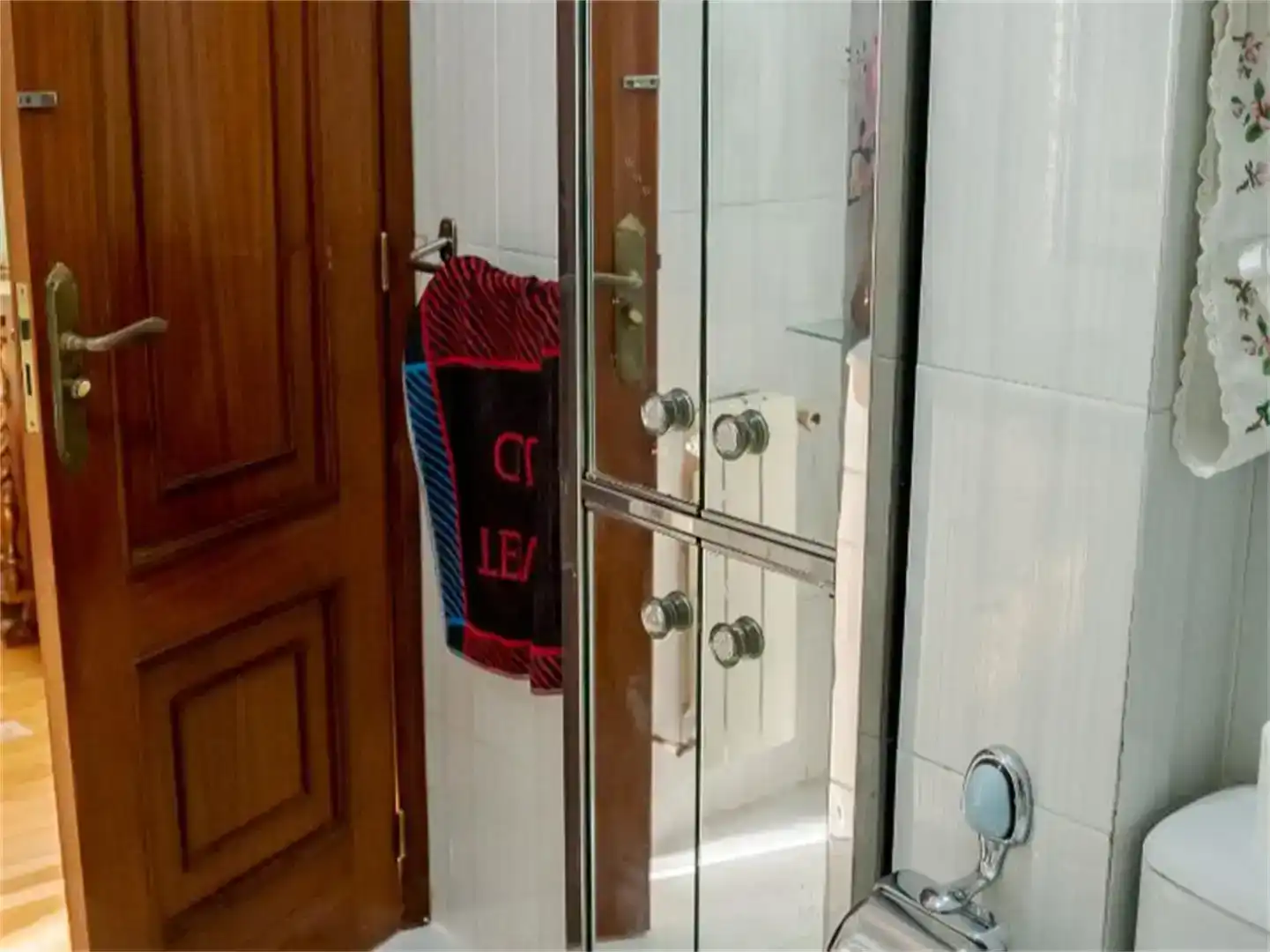 Baño de Piso en venta en Cistierna con Parquet, Trastero y Horno