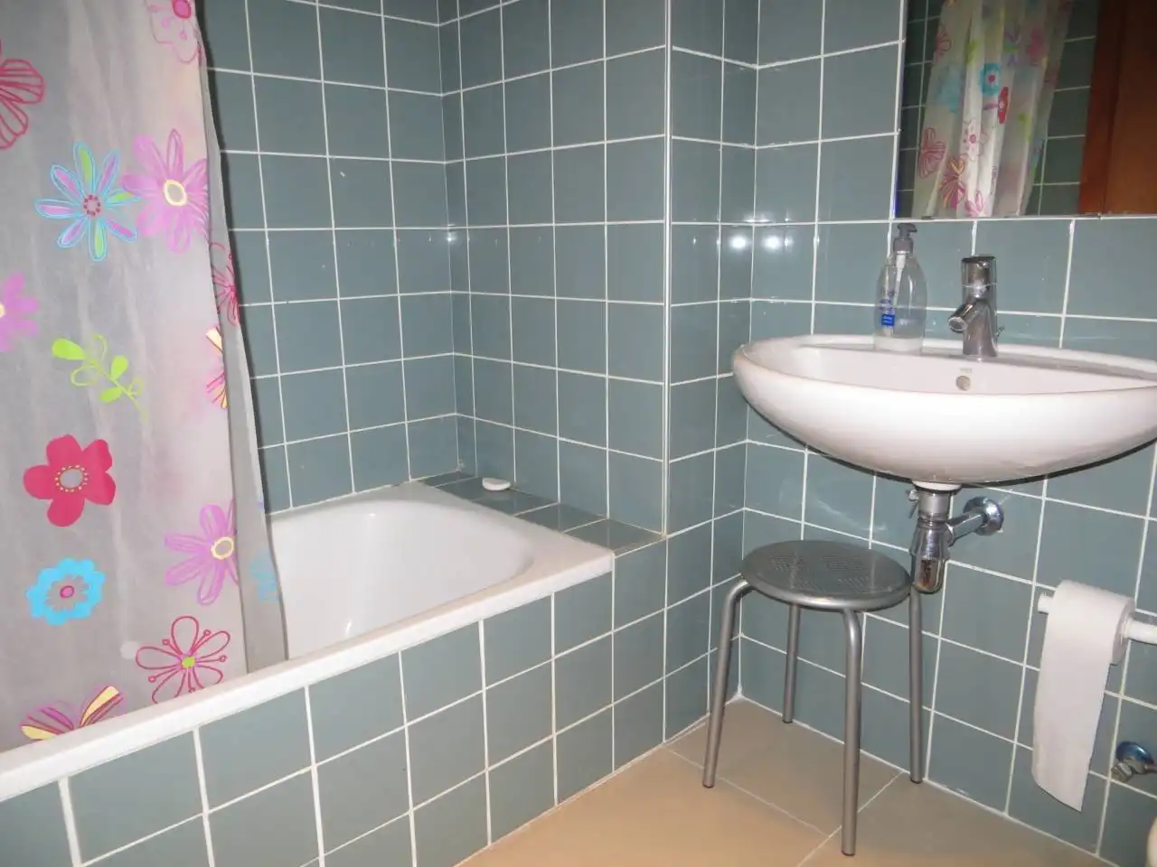 Badezimmer von Wohnung zur Miete in Cubelles mit Klimaanlage, Heizung und Terrasse