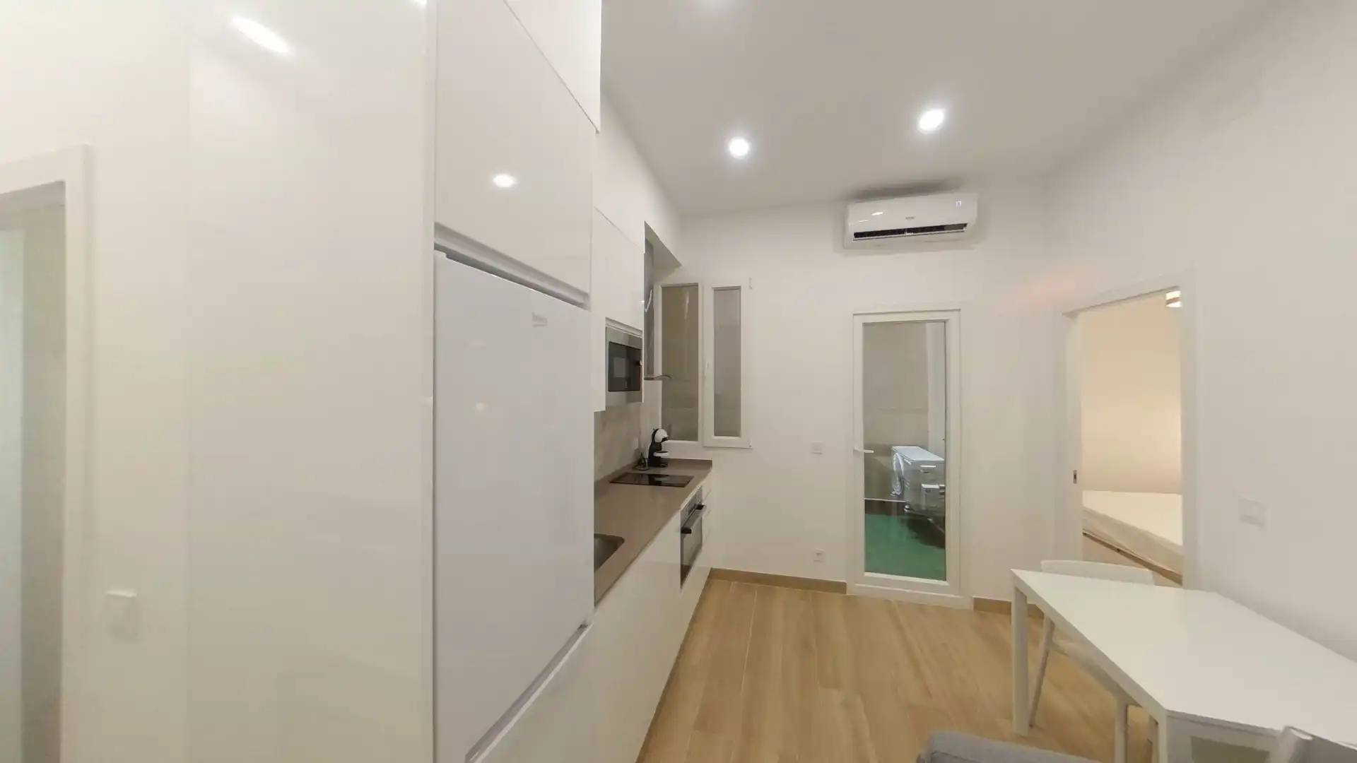 Appartamento con ascensore in affitto a Calle de José Antonio de Armona, imagen 7