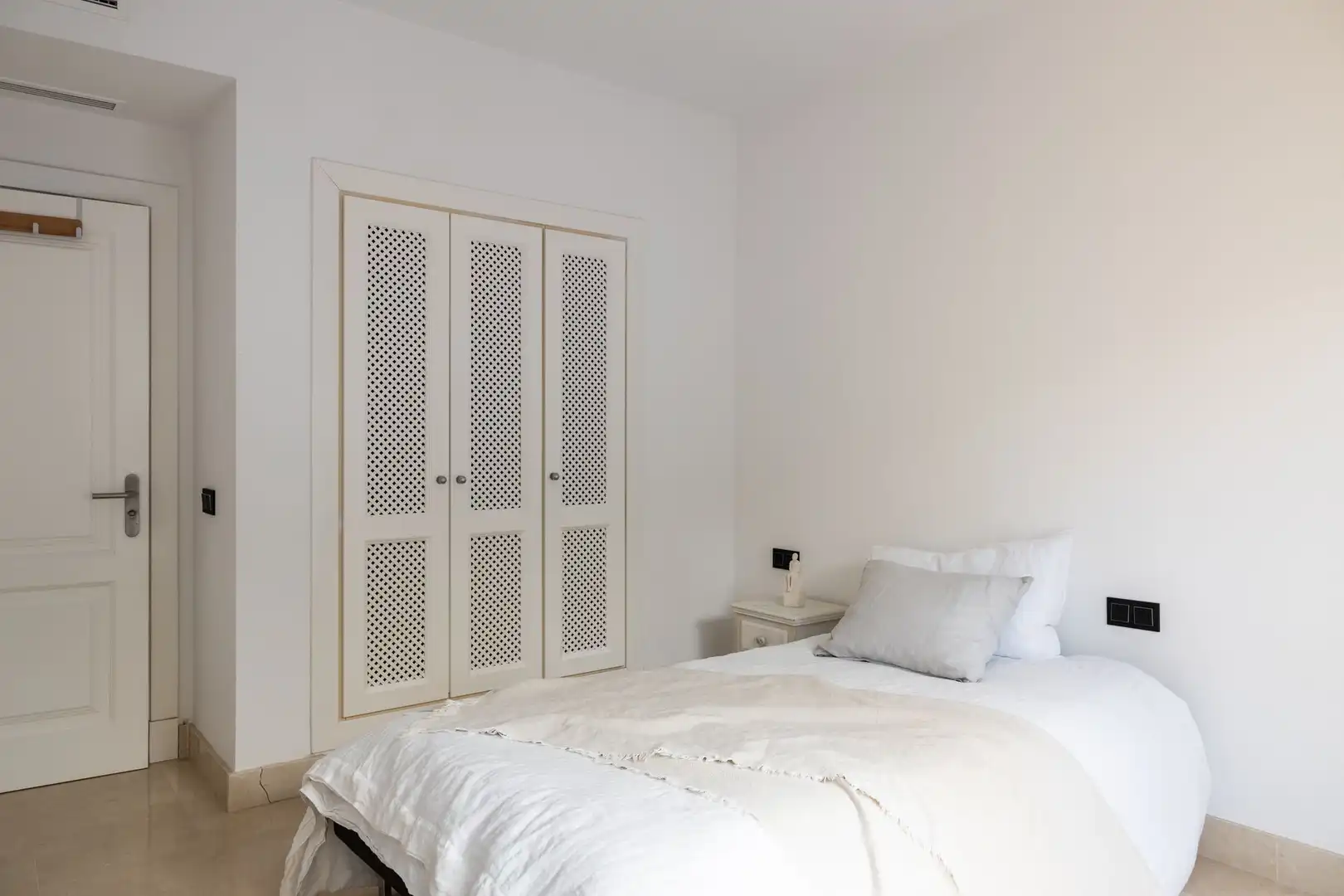 Apartament amb terrassa en venda a Nueva Andalucía, imagen 13