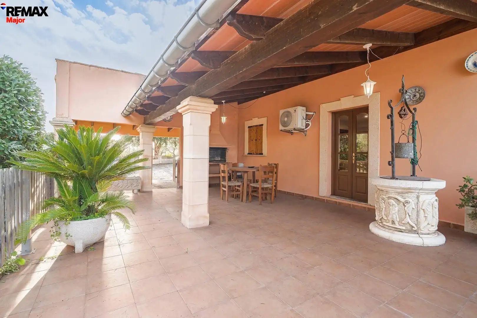 Terrasse von Country house zum Verkauf in Inca mit Klimaanlage, Privatgarten und Schwimmbad